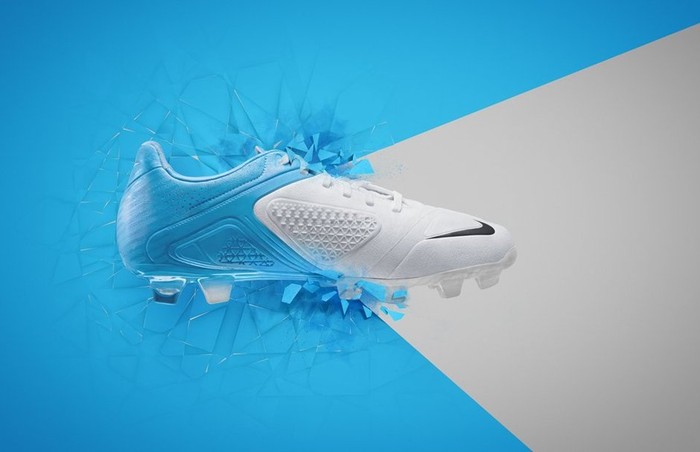 Giày Nike CTR360 của ngôi sao Iniesta