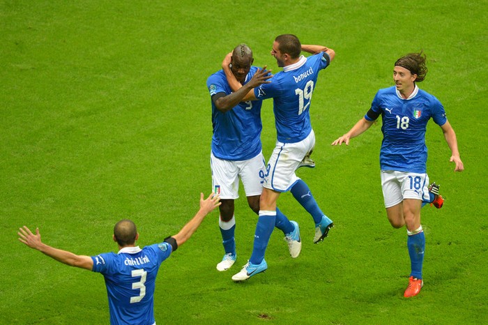 Chiến thắng bất ngờ nhưng xứng đáng của Italia.