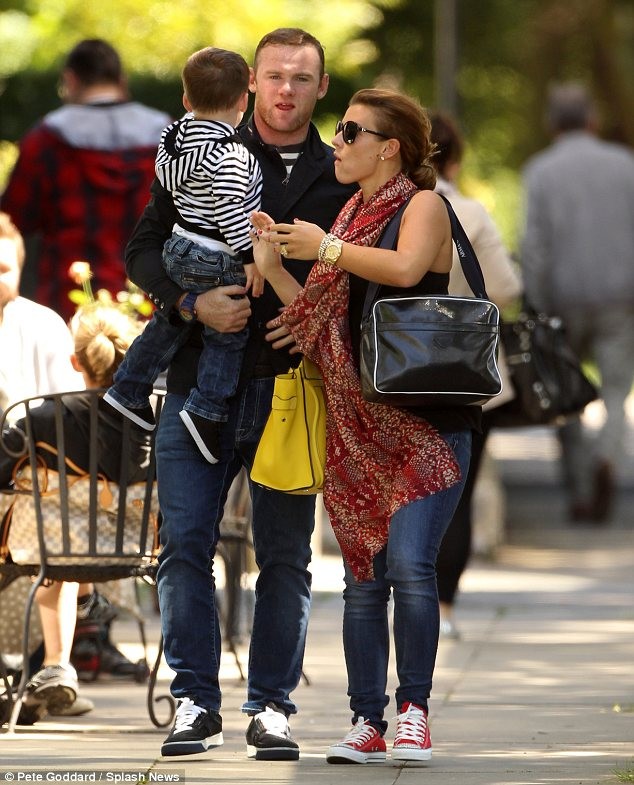 Gia đình nhà Rooney trông rất hạnh phúc