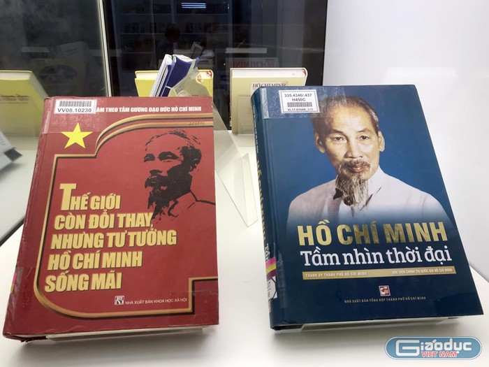 Chủ tịch Hồ Chí Minh với tầm nhìn thời đại. Ảnh: Tùng Dương.