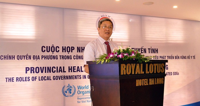 Phó giáo sư, tiến sĩ Nguyễn Trường Sơn - Thứ trưởng Bộ Y tế phát biểu Khai mạc cuộc họp.