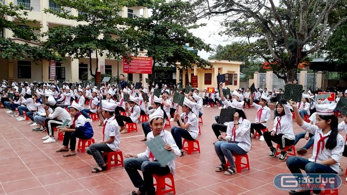 Các em học sinh Trường Trung học cơ sở Hà Lộc, Thị xã Phú Thọ trong năm học 2019. Ảnh: Nhân vật cung cấp.