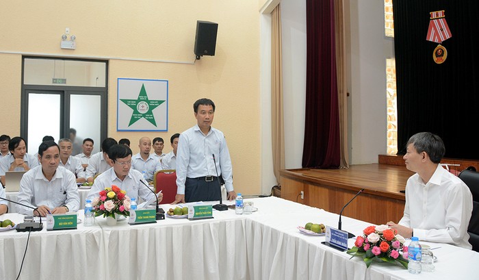 Ông Nguyễn Tuấn Tùng - Tổng giám đốc EVNNPT phát biểu tại buổi làm việc.