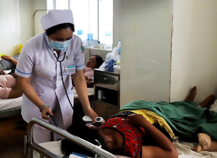 Những trường hợp nghi bị ngộ độc thực phẩm tại Di Linh đang được theo dõi, điều trị. Ảnh: Sở Y tế Lâm Đồng.