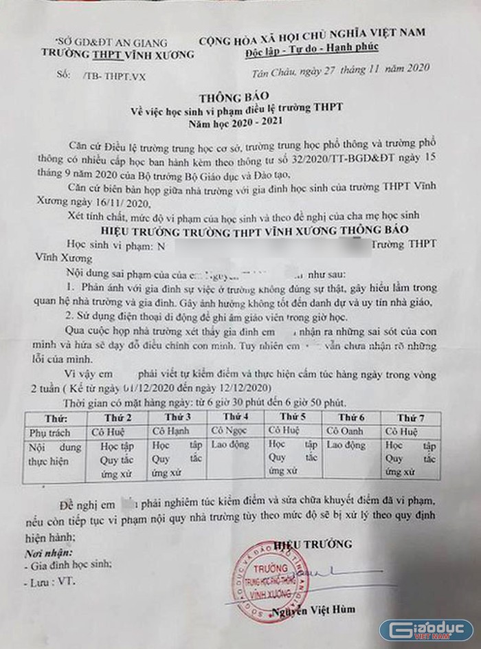 Bản thông báo vi phạm của Trường trung học phổ thông Vĩnh Xương, thị xã Tân Châu, An Giang đối với nữ sinh N.T.N.Y . Ảnh: NNA.