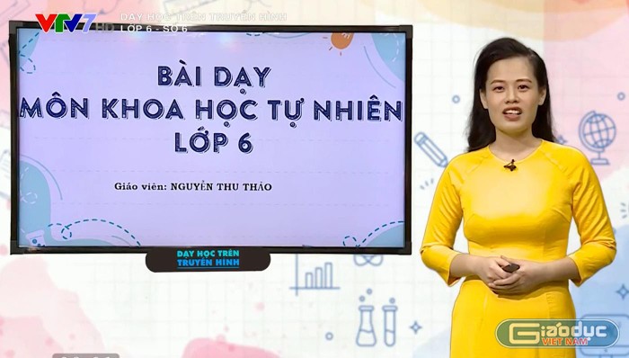 Cô giáo Nguyễn Thu Thảo - Tổ trưởng Tổ Khoa học tự nhiên Trường Trung học cơ sở Trung Hòa (Cầu Giấy, Hà Nội) được đại diện các giáo viên dạy môn Khoa học tự nhiên tham gia dự án “Xây dựng video bài giảng phát trên truyền hình”. Ảnh: NVCC.