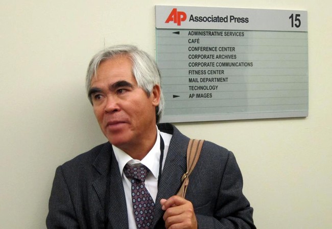 Nick Út đến thăm trụ sở hãng thông tấn AP tại thành phố New York (Mỹ)