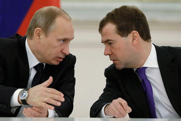 Putin và Medvedev được đánh giá là "cặp bài trùng" trên chính trường Nga