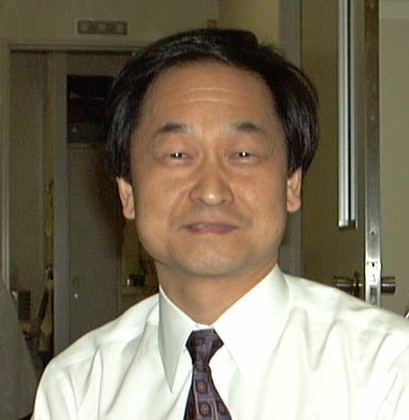 Ông Yoshitaka Fujii bị cáo buộc làm giả số liệu ở 172 báo cáo nghiên cứu y khoa