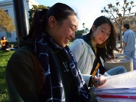 ĐH California ở Berkeley là trường có nhiều sinh viên gốc Á