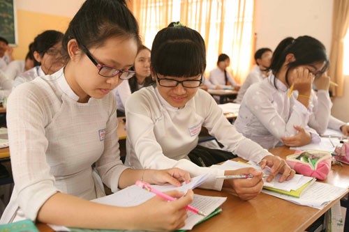 Từ năm học 2013 - 2014, học sinh lớp 11 sẽ học kinh doanh - Ảnh: Đào Ngọc Thạch.