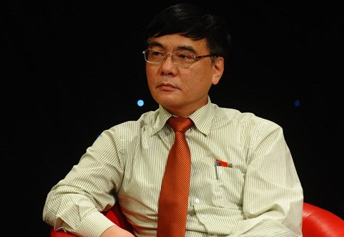 Ông Nguyễn Văn Phúc, Phó Chủ nhiệm Ủy ban Kinh tế của Quốc hội, Phó Trưởng Ban Biên tập dự thảo sửa đổi Hiến pháp năm 1992.