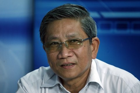 GS Nguyễn Minh Thuyết: Đổi tên nước là một phương án đúng.