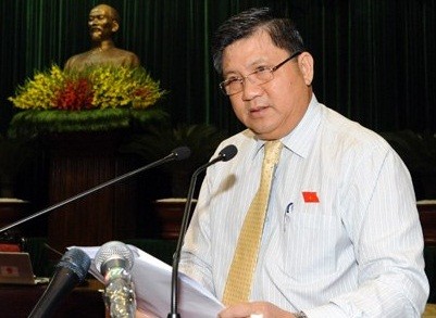 Sáng nay, ông Nguyễn Văn Giàu - Chủ nhiệm Ủy ban Kinh tế Quốc hội đã trình bày báo cáo Giải trình, tiếp thu, chỉnh lý dự thảo Luật đất đai (sửa đổi).