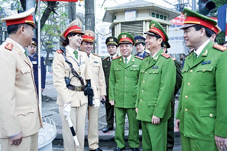 Thứ trưởng Phạm Quý Ngọ làm việc với Phòng CSGT đường bộ - đường sắt Công an TP Hà Nội về kết quả công tác đảm bảo trật tự an toàn giao thông .