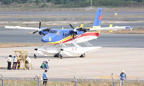 Thủy phi cơ của Việt Nam tham gia tìm kiếm máy bay mất tích của Malaysia. Ảnh: VNE.