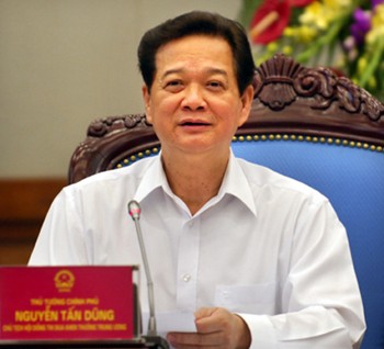 Thủ tướng Nguyễn Tấn Dũng chỉ đạo phải kiên quyết loại bỏ cán bộ nhũng nhiễu, tiêu cực.