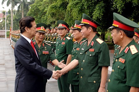 Thủ tướng chỉ rõ Việt Nam khát khao hòa bình trên cơ sở độc lập toàn vẹn lãnh thổ.