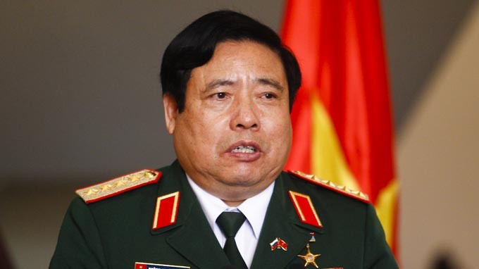 Đại tướng Phùng Quang Thanh - Bộ trưởng Quốc phòng cho biết: Quân đội nhân dân Việt Nam đang xây dựng Quân chủng Hải quân, Phòng không - Không quân và một số binh chủng tiến thẳng lên hiện đại với nhiều vũ khí, trang bị kỹ thuật công nghệ cao.