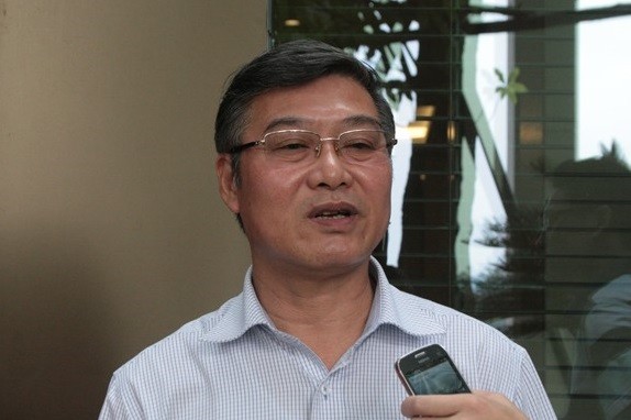 Ông Nguyễn Sơn ủng hộ giao việc giải quyết đền bù oan sai cho Bộ Tư pháp. ảnh: Xuân Hải.