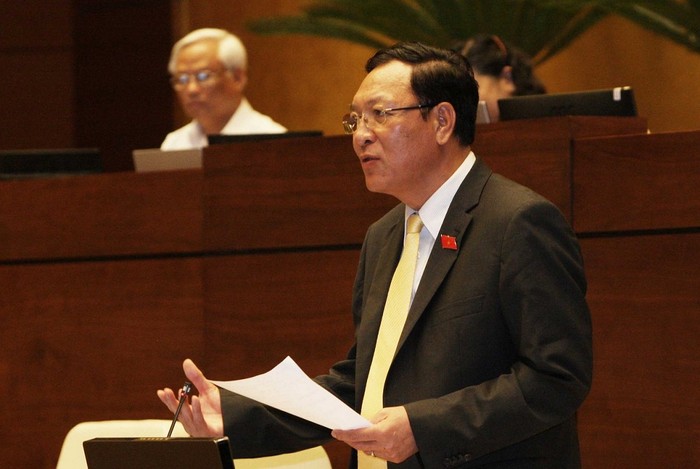 Bộ trưởng Phạm Vũ Luận tiếp tục đề nghị Quốc hội quan tâm tới ngành Sư phạm. ảnh: Trung tâm báo chí Quốc hội.