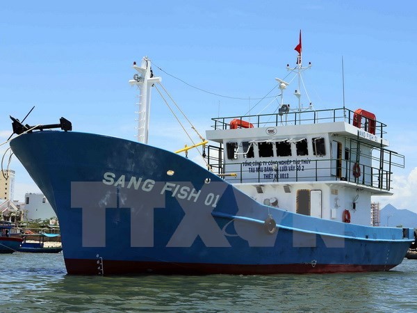 Chính phủ đang tích cực tìm giải pháp hỗ trợ ngư dân. ảnh: TTXVN.