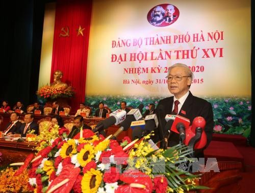 Tổng Bí thư Nguyễn Phú Trọng phát biểu tại lễ khai mạc Đại hội đại biểu Đảng bộ Hà Nội lần thứ XVI. ảnh: TTXVN.