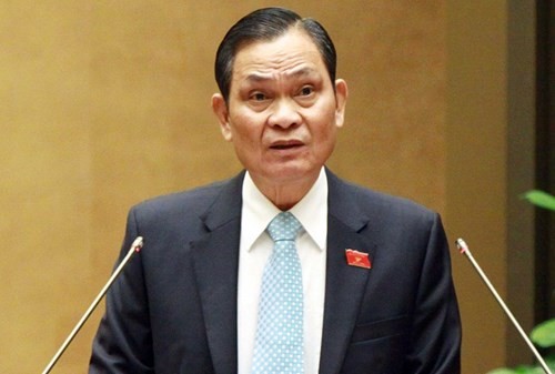 Bộ trưởng Bộ Nội vụ - ông Nguyễn Thái Bình cho biết, hiện không có quy định nào cho phép phong hàm cấp phó. ảnh: Trung tâm thông tin Quốc hội.