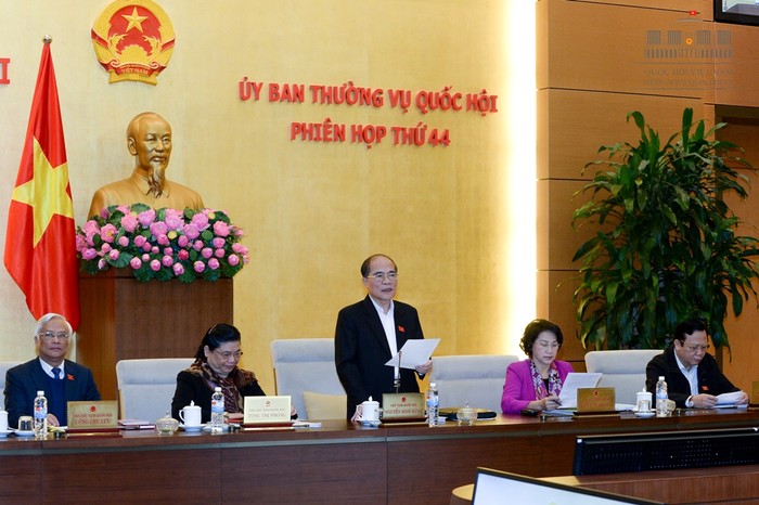 Chủ tịch Quốc hội Nguyễn Sinh Hùng yêu cầu, phải quy định rõ trường hợp nào được đóng dấu mật, không để ảnh hưởng tới quyền tiếp cận thông tin của người dân. ảnh: quochoi.vn