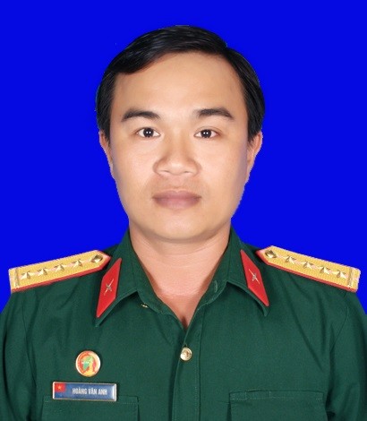Đại úy Hoàng Văn Anh.
