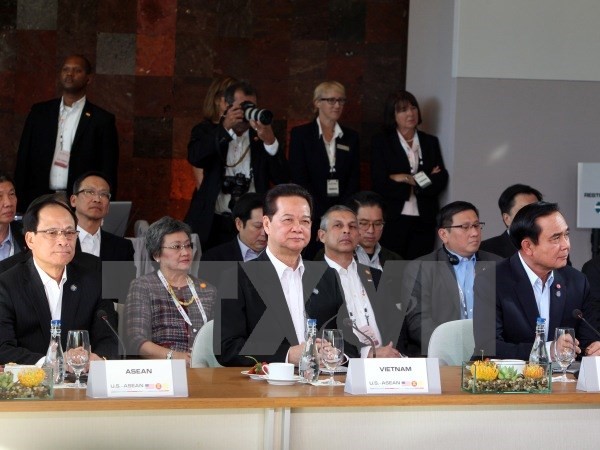 Thủ tướng Chính phủ Nguyễn Tấn Dũng dẫn đầu đoàn đại biểu Cấp cao Việt Nam tham dự Hội nghị Cấp cao đặc biệt ASEAN-Hoa Kỳ. (Ảnh: Đức Tám/TTXVN).