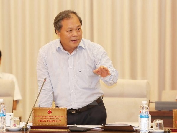 Ông Phan Trung Lý đề nghị cần phải siết chặt quản lý chi ngân sách nhà nước. ảnh: TTXVN.