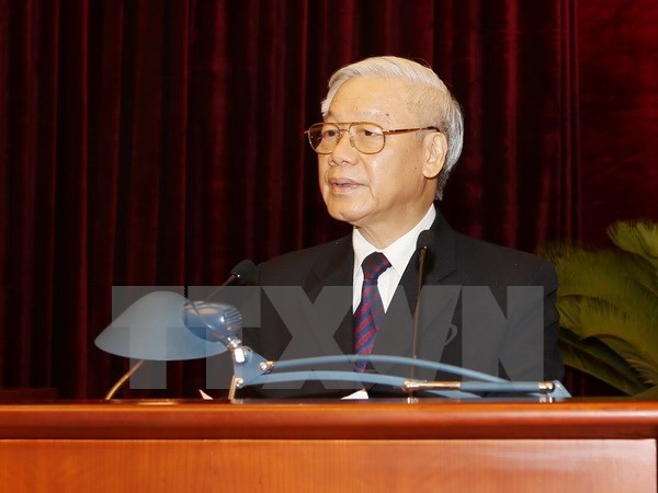 Tổng Bí thư yêu cầu mỗi đồng chí Trung ương phải giữ gìn phẩm chất đạo đức theo lời dạy của Chủ tịch Hồ Chí Minh. ảnh: TTXVN.