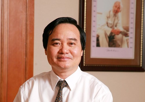 Bộ trưởng Bộ Giáo dục và Đào tạo - ông Phùng Xuân Nhạ. ảnh: Giáo dục Việt Nam.