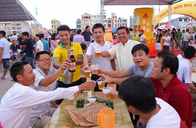 Người dân Tuyên Quang yêu thích các sản phẩm Bia Hà Nội.