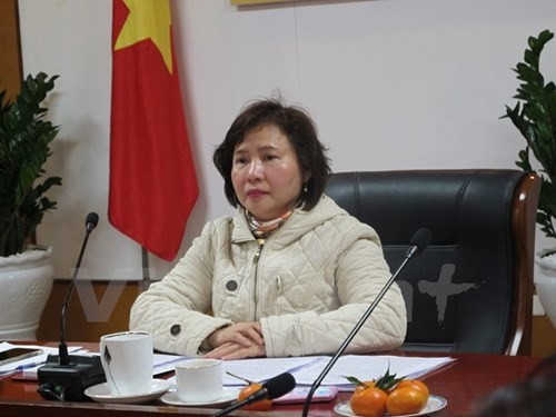 Thứ trưởng Hồ Thị Kim Thoa sở hữu khối tài sản trị giá trăm tỷ tại Công ty Cổ phần Bóng đèn Điện Quang. ảnh: TTXVN.