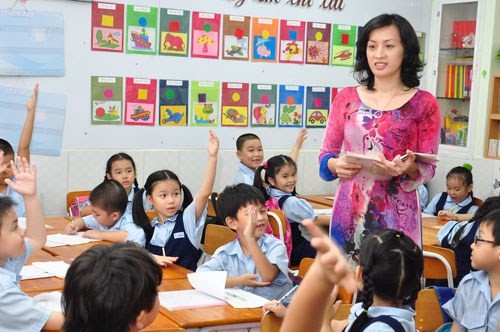 Giáo dục và y tế là hai lĩnh vực được ưu tiên khi xây dựng đề án cơ cấu ngân sách, giảm biên chế. ảnh trên Giáo dục Việt Nam.