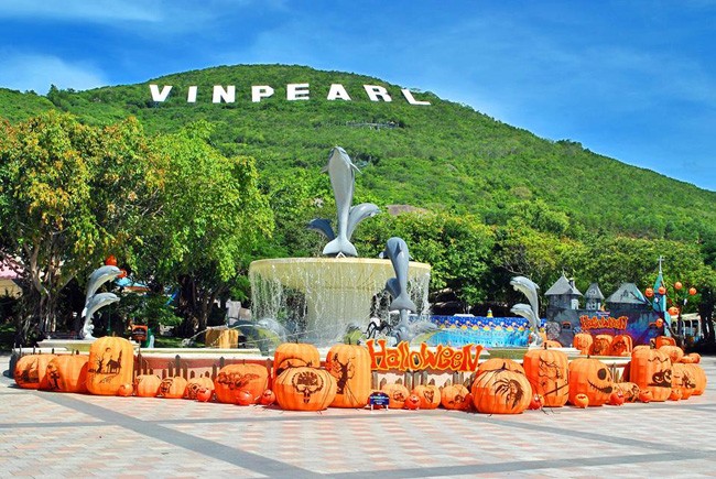 Khánh Hòa nổi tiếng về du lịch với những thương hiệu nổi tiếng như Vinpearl.