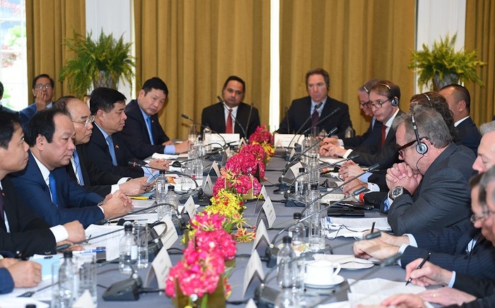 Thủ tướng Nguyễn Xuân Phúc khẳng định Việt Nam đặc biệt coi trọng và ưu tiên thúc đẩy quan hệ đối tác toàn diện với Hoa Kỳ.