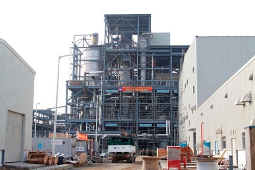 Nhà máy sản xuất xơ sợi Polyester Đình Vũ (Hải Phòng) thua lỗ lớn. ảnh: pvc.