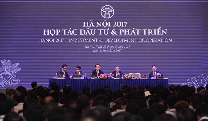 Hội nghị Hà Nội 2017 - Hợp tác đầu tư và Phát triển thu hút sự quan tâm của hàng trăm doanh nghiệp trong và ngoài nước. ảnh: AT.
