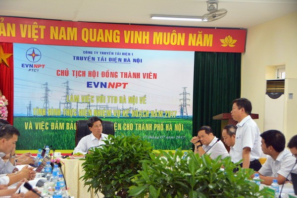 Ông Đặng Phan Tường: &quot;Nhiệm vụ cung cấp điện cho Hà Nội và 5 tỉnh lân cận là hết sức quan trọng&quot;. ảnh: evnnpt.