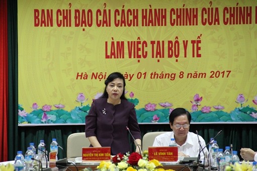 Bộ trưởng Nguyễn Thị Kim Tiến phát biểu tại buổi làm việc. ảnh: moh.gov.vn