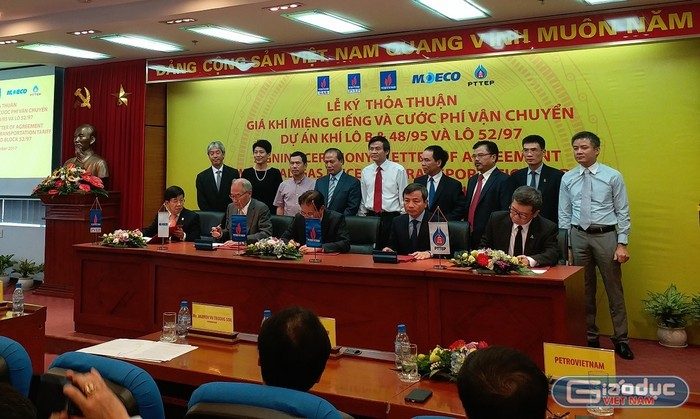 PVN ký kết với các đối tác khai thác và vận chuyển cho chuỗi dự án khí Lô B – Ô Môn. ảnh: NQ.