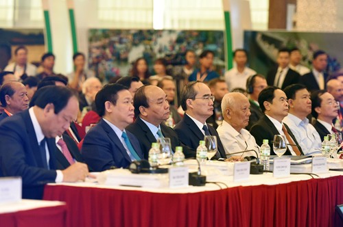 Hội nghị thu hút sự tham dự của lãnh đạo Chính phủ, các ngành và nhiều tổ chức trong, ngoài nước. ảnh: vgp.