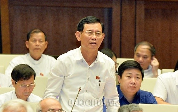 Đại biểu Quốc hội Nguyễn Ngọc Phương ủng hộ thành lập 3 đặc khu vì sẽ tạo ra sự bứt phá cho kinh tế đất nước. ảnh: Trung tâm thông tin quốc hội.