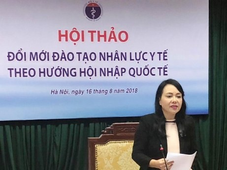 Bộ trưởng Nguyễn Thị Kim Tiến phát biểu chỉ đạo tại hội nghị.