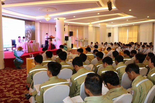 Hội nghị có sự tham dự của đông đảo các cán bộ công nhân viên của EVNNPT.