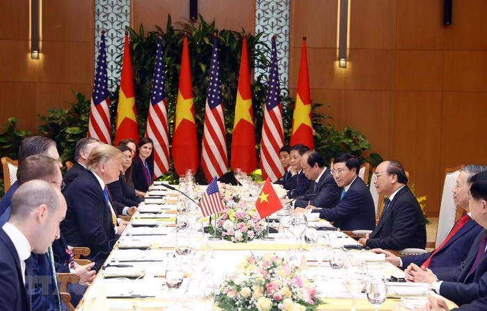 Thủ tướng Nguyễn Xuân Phúc hội đàm Tổng thống Hoa Kỳ Donald Trump. (Ảnh: Thống Nhất/TTXVN).