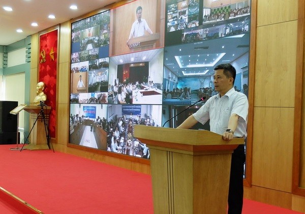 Đồng chí Phan Đăng Tường - Chủ tịch Hội đồng thành viên EVNNPT phát biểu tại hội nghị.